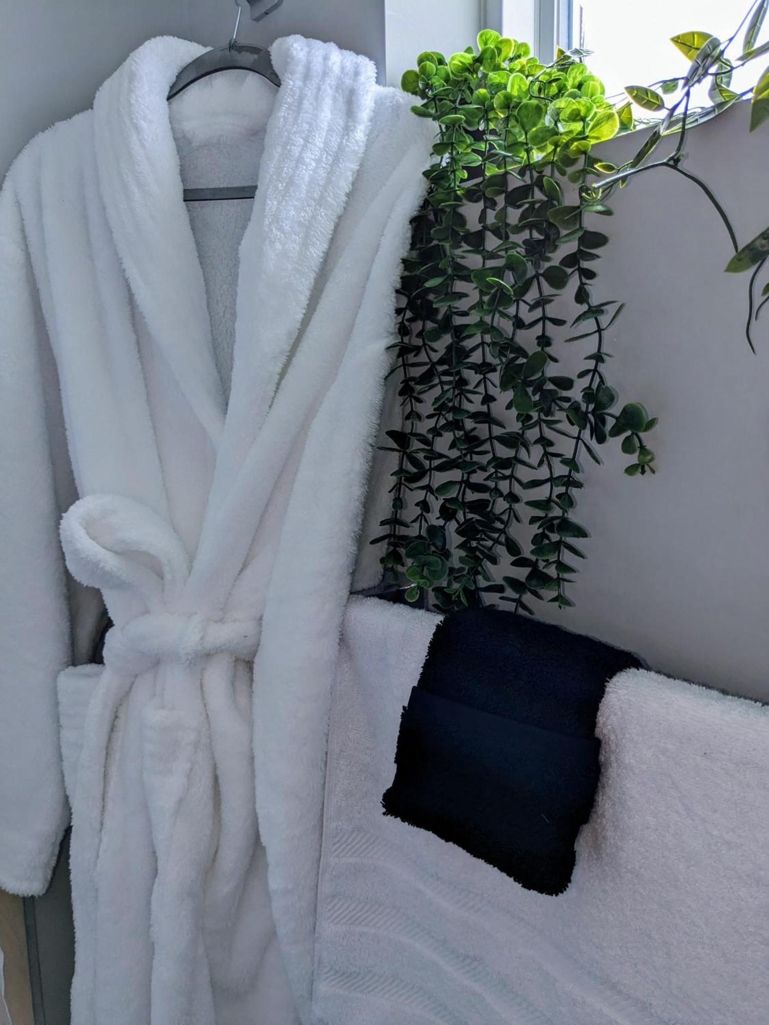 2Br-2Ba Luxy Dendrobium Oasis, Pet Friendly, Family Friendly, Free Parking & Balcony Apartment Philadelphia Exterior photo